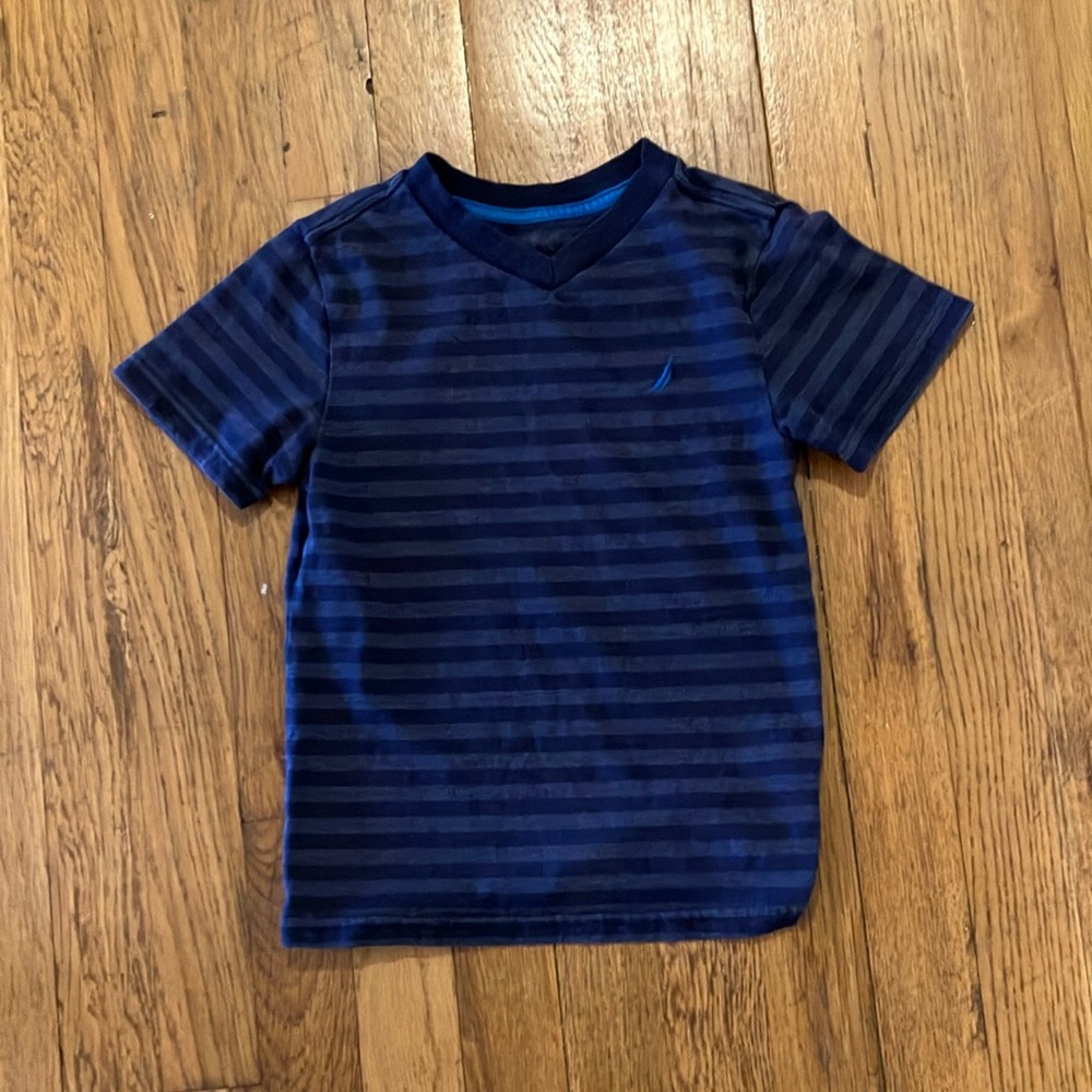 Nautica navy blue stripe v neck size m little boys/ toddlers